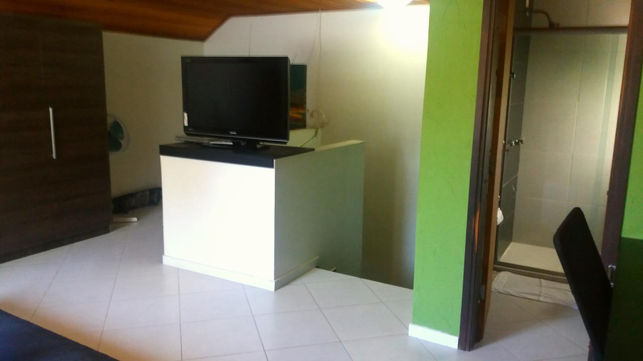 Pedacinho Do Paraiso Bed & Breakfast Curitiba Exterior photo